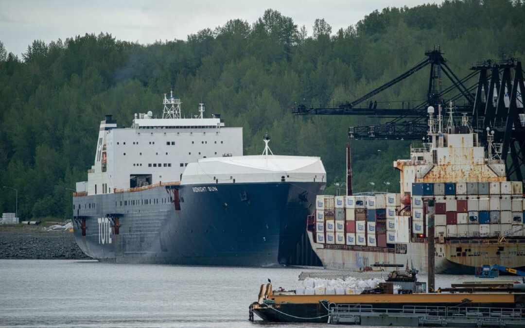 Mayor Backs Expanded Port Design That Could Add More Than $200 Million to Modernization Project